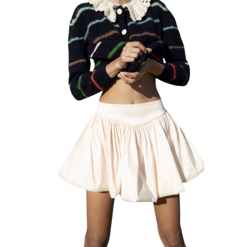 Tach Clothing Noa Taffeta M Cream Satin Mini‎ Skirt M Handmade Uruguay Flowy